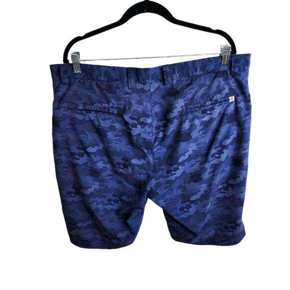 Peter Millar Crown‎ Sport Shackleford Camo Golf Short Navy Blue Camo Men's 38 - Picture 5 of 9